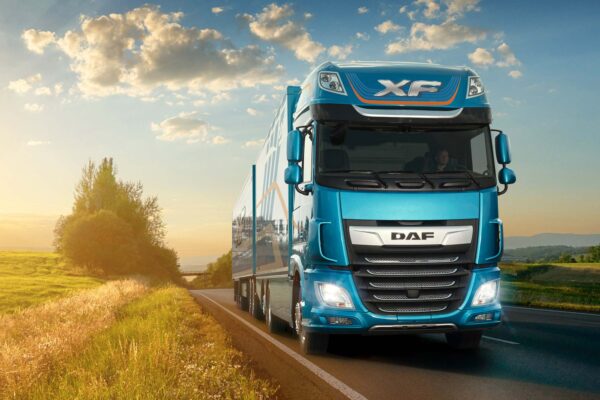 DAF-XF_2000x1600px_02